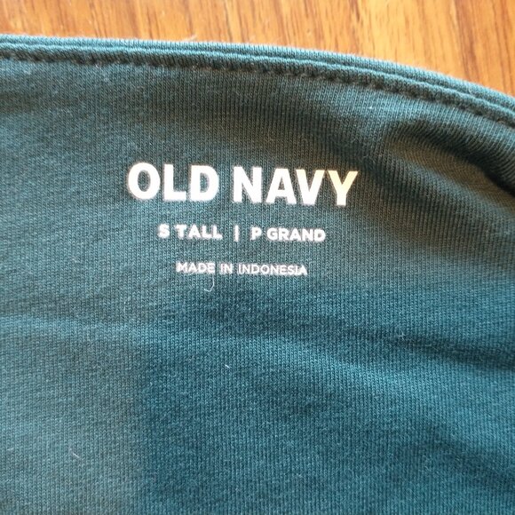 Scoop-Neck Top - Picture 3 of 5